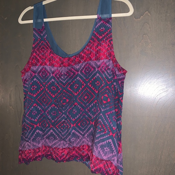 Colorful lightweight tank top - Picture 1 of 4